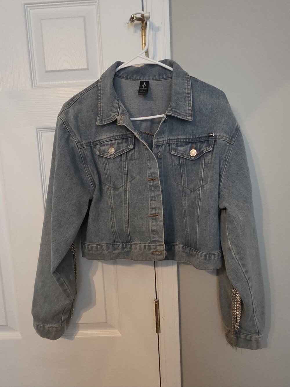 NWOT Skechers Light Blue Denim Jean Jacket With Rhinestone Fringe